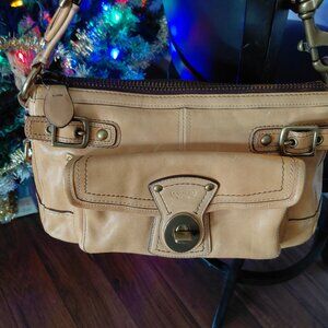 COACH 11127 Vintage Legacy Shoulder Bag